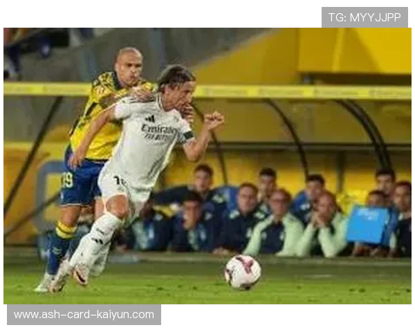 维尼修斯弧顶远射皇马再下一城